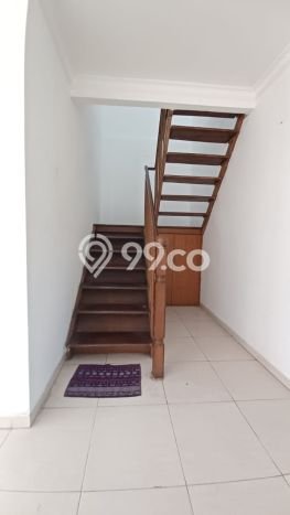 DIJUAL CEPAT! Rumah Premium di Pondok Indah, Jakarta Selatan, LT 117m² Bangunan 350m² Bisa Nego! DIJUAL CEPAT! Rumah Premium di Pondok Indah, Jakarta Selatan, LT 117m² Bangunan 350m² Bisa Nego!
