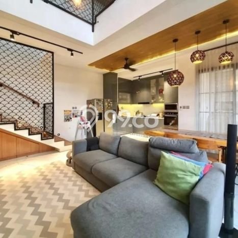 PENAWARAN TERBATAS! Rumah Berkualitas di Bintaro, LT 180m² Bangunan 240m² PENAWARAN TERBATAS! Rumah Berkualitas di Bintaro, LT 180m² Bangunan 240m²