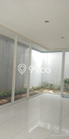 HUNIAN BERKELAS! Rumah Exclusive Sektor 9-Bintaro, Tangerang Selatan, LT 135m² LB 156m² HUNIAN BERKELAS! Rumah Exclusive Sektor 9-Bintaro, Tangerang Selatan, LT 135m² LB 156m²