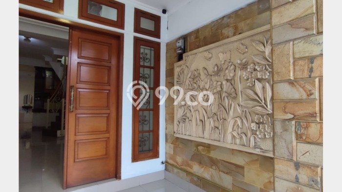 Jual Rumah Eksklusif 4 KT di Graha Raya Bintaro, Tangerang Selatan Jual Rumah Eksklusif 4 KT di Graha Raya Bintaro, Tangerang Selatan