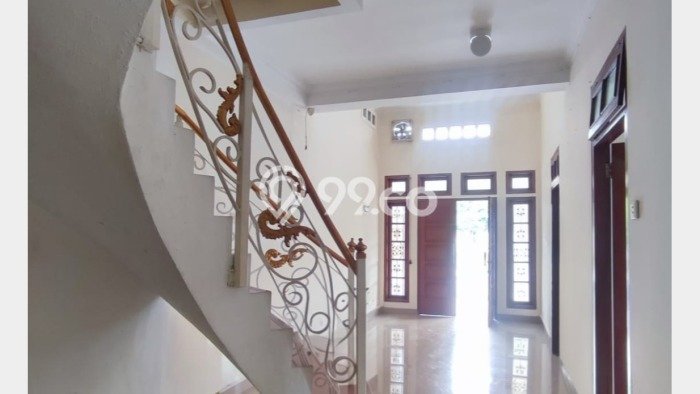 Jual Rumah Eksklusif 4 KT di Graha Raya Bintaro, Tangerang Selatan Jual Rumah Eksklusif 4 KT di Graha Raya Bintaro, Tangerang Selatan