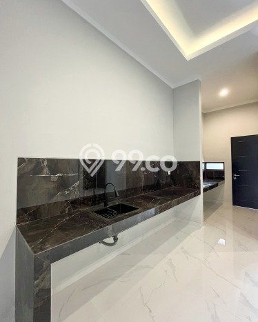 BEST OFFER! Rumah Nyaman area Graha Raya, Luas 120m² Bangunan 165m² BEST OFFER! Rumah Nyaman area Graha Raya, Luas 120m² Bangunan 165m²