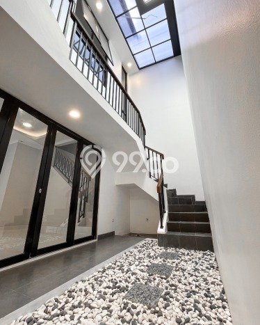 BEST OFFER! Rumah Nyaman area Graha Raya, Luas 120m² Bangunan 165m² BEST OFFER! Rumah Nyaman area Graha Raya, Luas 120m² Bangunan 165m²