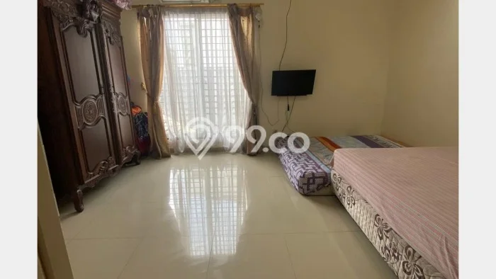 Rumah Mewah LB 300m2 Siap Huni Desain Elegan di BSD The Green, Tangerang Rumah Mewah LB 300m2 Siap Huni Desain Elegan di BSD The Green, Tangerang