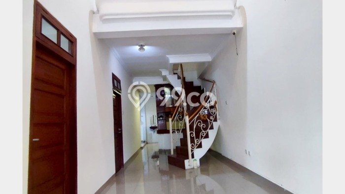Jual Rumah Eksklusif 4 KT di Graha Raya Bintaro, Tangerang Selatan Jual Rumah Eksklusif 4 KT di Graha Raya Bintaro, Tangerang Selatan