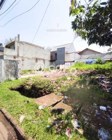 Tanah Dijual Lokasi Strategis di Tangerang Selatan dengan Luas 90m2 Tanah Dijual Lokasi Strategis di Tangerang Selatan dengan Luas 90m2