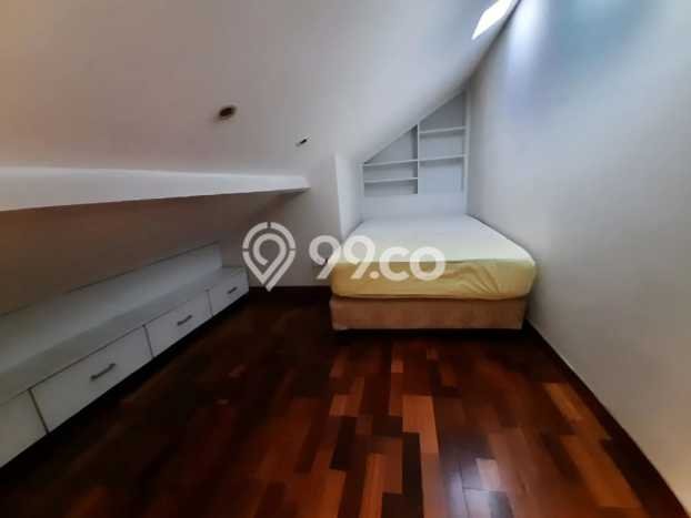 Rumah Lingkungan Asri kawasan Sektor 5-Bintaro, Jakarta Selatan, LT 120m² LB 90m² Rumah Lingkungan Asri kawasan Sektor 5-Bintaro, Jakarta Selatan, LT 120m² LB 90m²