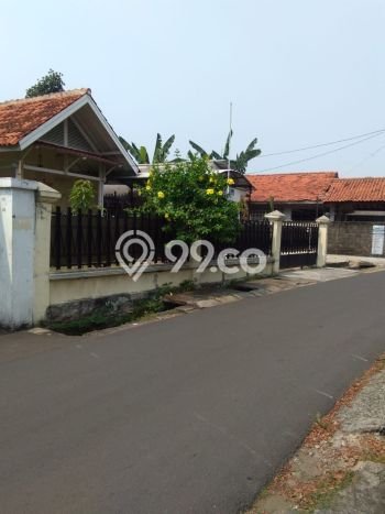 Hunian Mewah LB 200m2 Siap Huni Desain Elegan di Joglo, Jakarta Barat Hunian Mewah LB 200m2 Siap Huni Desain Elegan di Joglo, Jakarta Barat