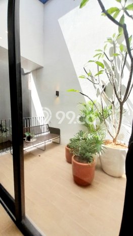 Dijual Rumah Elit Exclusive di Ciracas, Jakarta Timur Dijual Rumah Elit Exclusive di Ciracas, Jakarta Timur