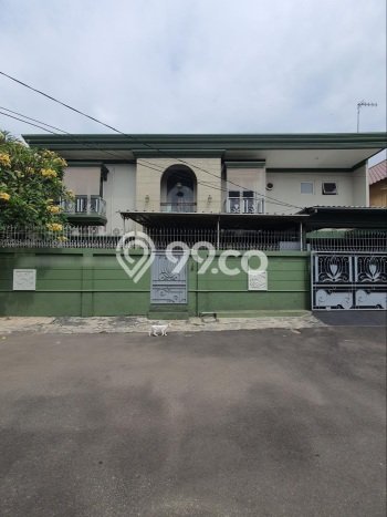 Hunian Eksklusif Siap Huni LT 277m2 di Pesanggrahan, Jakarta Selatan Hunian Eksklusif Siap Huni LT 277m2 di Pesanggrahan, Jakarta Selatan