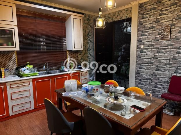 Hunian Mewah LB 200m2 Siap Huni Desain Elegan di Jatiwarna, Bekasi Hunian Mewah LB 200m2 Siap Huni Desain Elegan di Jatiwarna, Bekasi