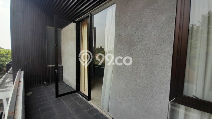 For Sale! Luxury House LT 200m2 Desain Modern di Ragunan For Sale! Luxury House LT 200m2 Desain Modern di Ragunan