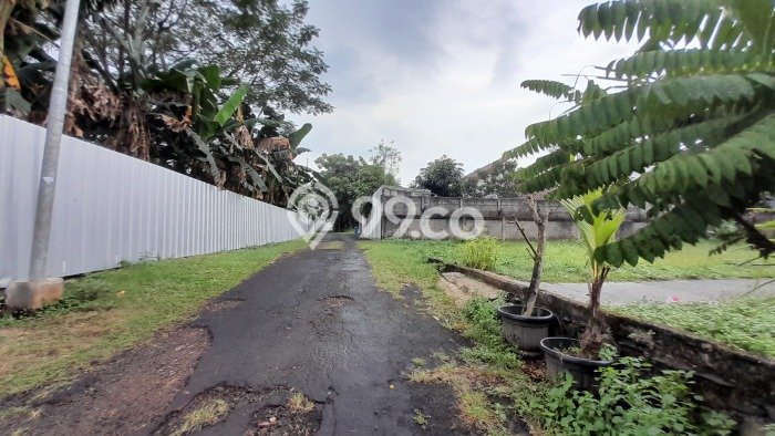 Jarang Ada! Tanah di Cipayung Punya Luas 200m2 SHM Jarang Ada! Tanah di Cipayung Punya Luas 200m2 SHM
