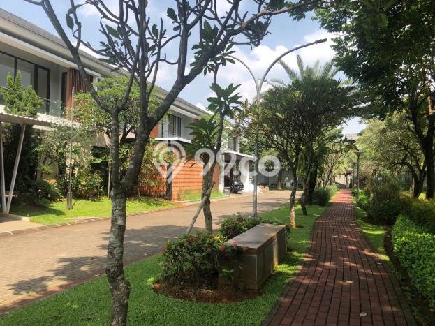 Jual Rumah Mewah Megah Dengan View Cantik di Jatiwarna, Bekasi Jual Rumah Mewah Megah Dengan View Cantik di Jatiwarna, Bekasi