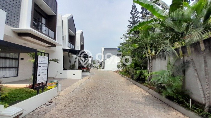Dijual Rumah Eksklusif 3 KT di Harjamukti, Depok Dijual Rumah Eksklusif 3 KT di Harjamukti, Depok