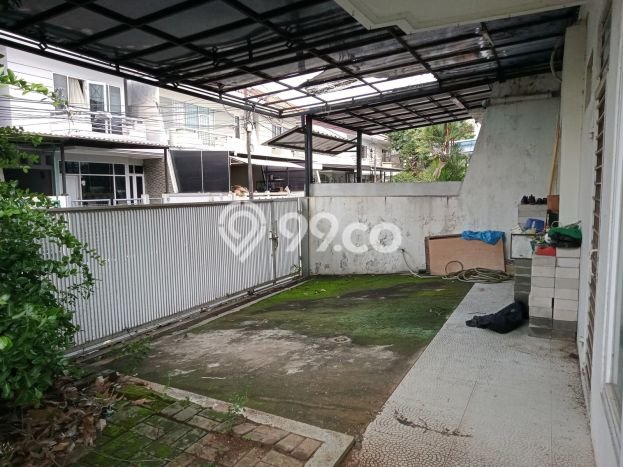 Properti Strategis 5 KT LT 227m2m² di Srengseng, Jakarta Barat Properti Strategis 5 KT LT 227m2m² di Srengseng, Jakarta Barat