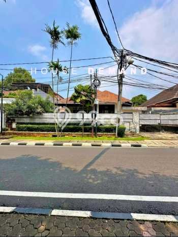 Lahan Kosong Dijual di Jakarta Pusat dengan Area 1522m2 Lahan Kosong Dijual di Jakarta Pusat dengan Area 1522m2