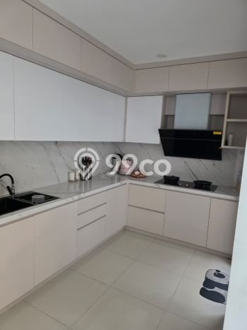 Jual Rumah Mewah Megah Dengan View Cantik di Gading Serpong, Tangerang Jual Rumah Mewah Megah Dengan View Cantik di Gading Serpong, Tangerang