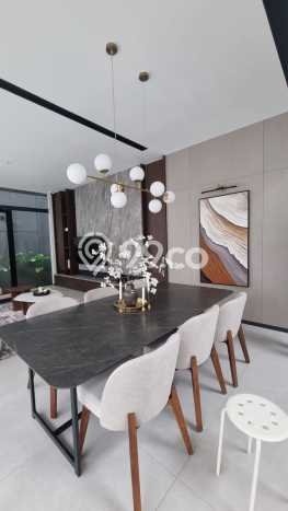 Jual Rumah Luas Megah Dengan View Eksklusif di Kota Baru Parahyangan, Bandung Jual Rumah Luas Megah Dengan View Eksklusif di Kota Baru Parahyangan, Bandung