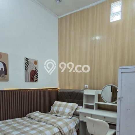 Dijual Kost di Jagakarsa, Jakarta Selatan, 21 KT, 22 KM, Luas 350m2 Dijual Kost di Jagakarsa, Jakarta Selatan, 21 KT, 22 KM, Luas 350m2