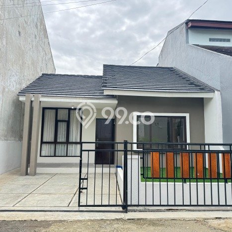 Dijual Rumah 2 Kamar Lokasi Ideal Nyaman dan Strategis di Cibinong Dijual Rumah 2 Kamar Lokasi Ideal Nyaman dan Strategis di Cibinong