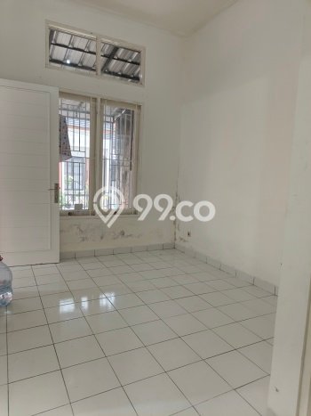 Dijual Rumah Strategis Bagus Punya 2 KT di Pamulang Tangerang Selatan SHM Dijual Rumah Strategis Bagus Punya 2 KT di Pamulang Tangerang Selatan SHM