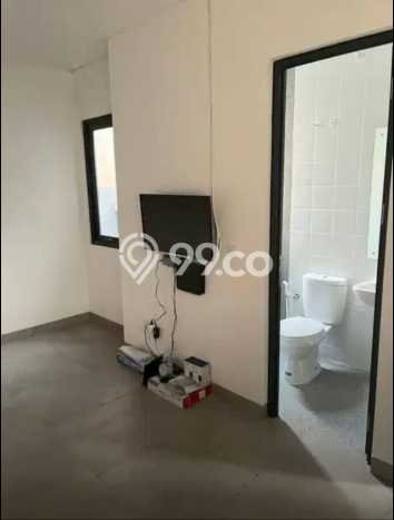 For Sale! Premium House LT 200m2 Desain Modern di BSD Residence One For Sale! Premium House LT 200m2 Desain Modern di BSD Residence One