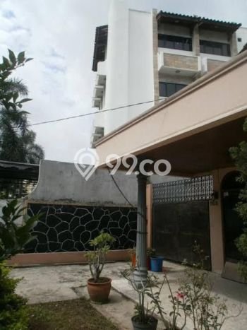 For Sale! Luxury House LT 616m2 Desain Modern di Petojo For Sale! Luxury House LT 616m2 Desain Modern di Petojo
