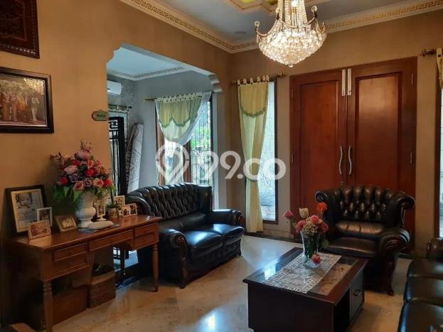 Rumah Eksklusif Siap Huni LT 596m2 di Cinere, Depok Rumah Eksklusif Siap Huni LT 596m2 di Cinere, Depok