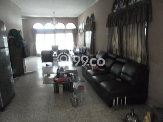 For Sale! Luxury House LT 616m2 Desain Modern di Petojo For Sale! Luxury House LT 616m2 Desain Modern di Petojo