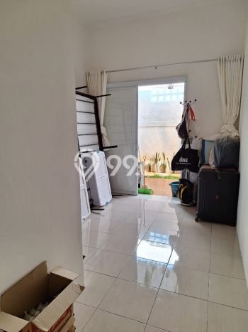 Rumah Strategis Minimalis Lb 100m2 di Sawangan, Depok Rumah Strategis Minimalis Lb 100m2 di Sawangan, Depok