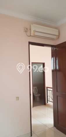 Rumah Sewa Tangerang LT 150m2 LB 100m2 Area BSD Puspita Loka Rumah Sewa Tangerang LT 150m2 LB 100m2 Area BSD Puspita Loka