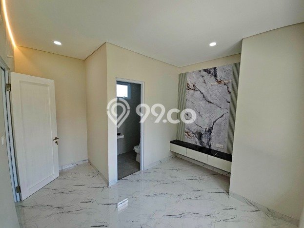 Rumah Luas Asri 3 KT Siap Pakai di BSD Delatinos Tangerang Rumah Luas Asri 3 KT Siap Pakai di BSD Delatinos Tangerang