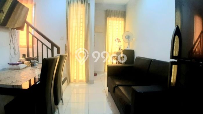 Disewakan! Rumah 2 Kamar Tidur &
2 Kamar Mandi di Gading Serpong Virginia Village, Tangerang Disewakan! Rumah 2 Kamar Tidur &
2 Kamar Mandi di Gading Serpong Virginia Village, Tangerang