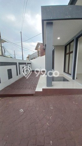 Rumah Kontrakan Tangerang LT 180m2 LB 140m2 Kawasan BSD Griya Loka Rumah Kontrakan Tangerang LT 180m2 LB 140m2 Kawasan BSD Griya Loka