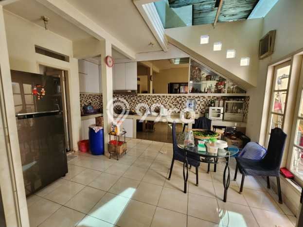 Rumah Minimalis 4 KT di BSD Delatinos Tangerang Semi Furnished Rumah Minimalis 4 KT di BSD Delatinos Tangerang Semi Furnished