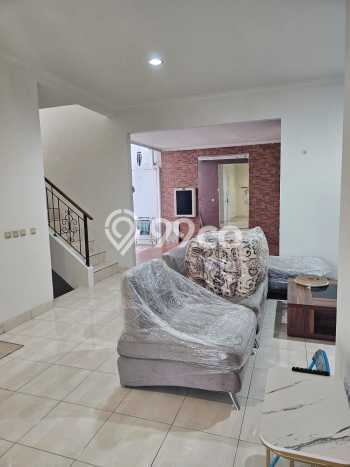 Jarang Ada! Rumah Sewa 3 Kamar Bagus Siap Huni BSD Delatinos Jarang Ada! Rumah Sewa 3 Kamar Bagus Siap Huni BSD Delatinos