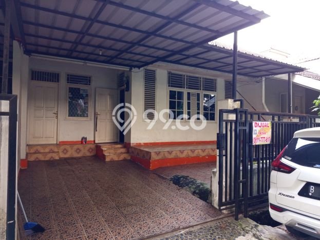 For Sale Hunian Rumah Terawat 2 KT di BSD Griya Loka, Tangerang For Sale Hunian Rumah Terawat 2 KT di BSD Griya Loka, Tangerang
