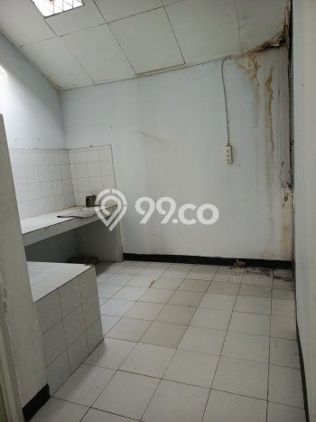 Disewakan! Rumah 2 Kamar Tidur &
1 Kamar Mandi di BSD Nusaloka, Tangerang Disewakan! Rumah 2 Kamar Tidur &
1 Kamar Mandi di BSD Nusaloka, Tangerang