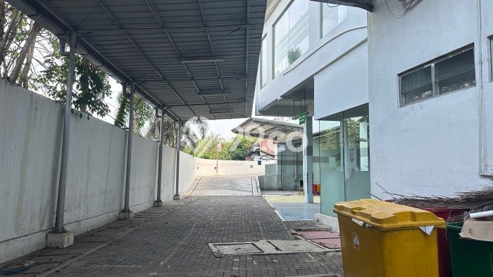 Unit Kantor Dijual di Jakarta Utara LT 1657m2 & LB 1884m2 Unit Kantor Dijual di Jakarta Utara LT 1657m2 & LB 1884m2