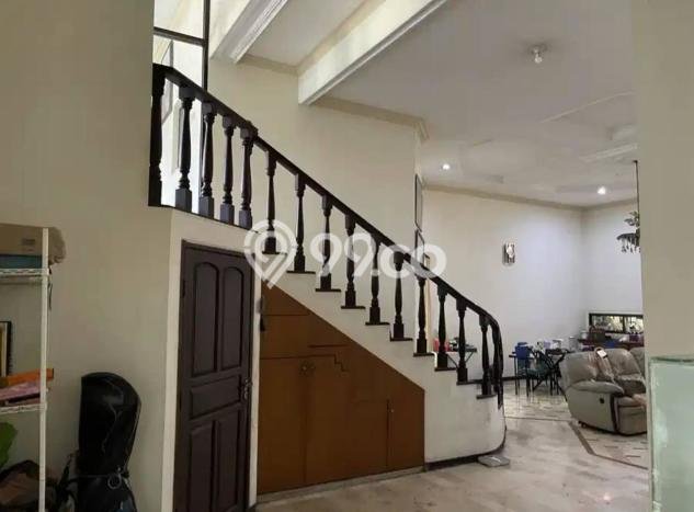 Rumah Luxury Modern Tanpa Renovasi di Sukomanunggal Surabaya Rumah Luxury Modern Tanpa Renovasi di Sukomanunggal Surabaya