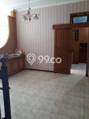 Rumah sewa siap pakai 3 KT di Sutorejo, Surabaya Rumah sewa siap pakai 3 KT di Sutorejo, Surabaya