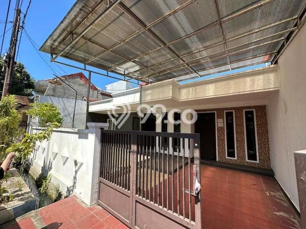 Jual Rumah Strategis Bagus Punya 2 KT di Sidoarjo Sidoarjo SHM Jual Rumah Strategis Bagus Punya 2 KT di Sidoarjo Sidoarjo SHM