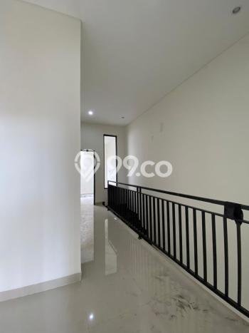 Jual Rumah Bagus Siap Huni LB 120m2 di Rungkut, Surabaya Jual Rumah Bagus Siap Huni LB 120m2 di Rungkut, Surabaya