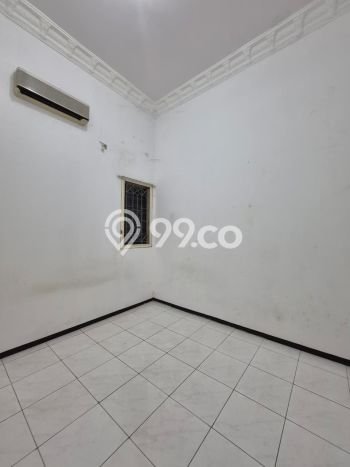 Jual Rumah Mewah Megah Dengan View Eksklusif di Dharma Husada, Surabaya Jual Rumah Mewah Megah Dengan View Eksklusif di Dharma Husada, Surabaya