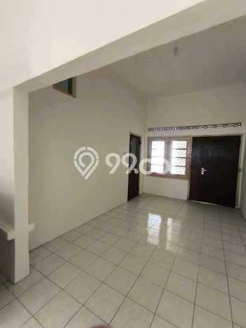 Rumah Cantik Siap Pakai Di Tambaksari Luas 217m2 Aman Rumah Cantik Siap Pakai Di Tambaksari Luas 217m2 Aman
