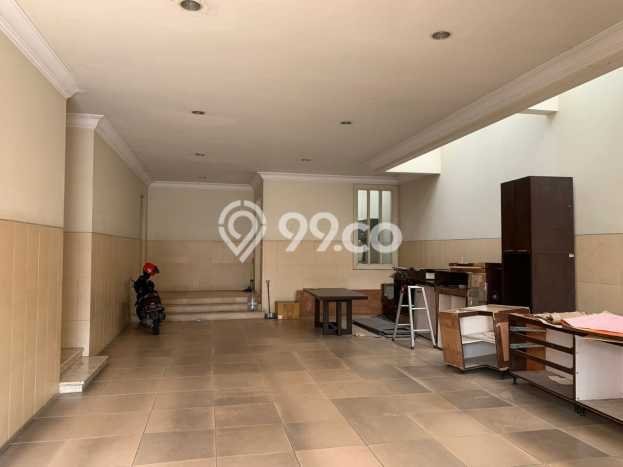 Hunian Mewah LB 1348m2 Siap Huni Desain Elegan di kertajaya, Surabaya Hunian Mewah LB 1348m2 Siap Huni Desain Elegan di kertajaya, Surabaya