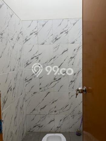 Jual Rumah Bagus Siap Huni LB 120m2 di Rungkut, Surabaya Jual Rumah Bagus Siap Huni LB 120m2 di Rungkut, Surabaya
