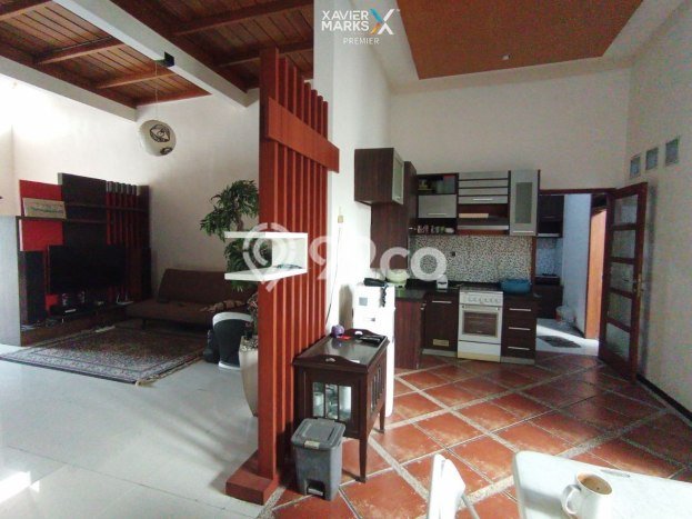 Rumah Luxury Modern Siap Huni di Soekarno Hatta Malang Rumah Luxury Modern Siap Huni di Soekarno Hatta Malang