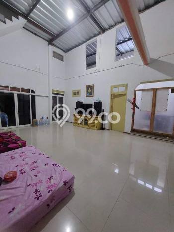 Dijual Rumah 7 Kamar Lokasi Ideal Nyaman dan Strategis di Blimbing Dijual Rumah 7 Kamar Lokasi Ideal Nyaman dan Strategis di Blimbing